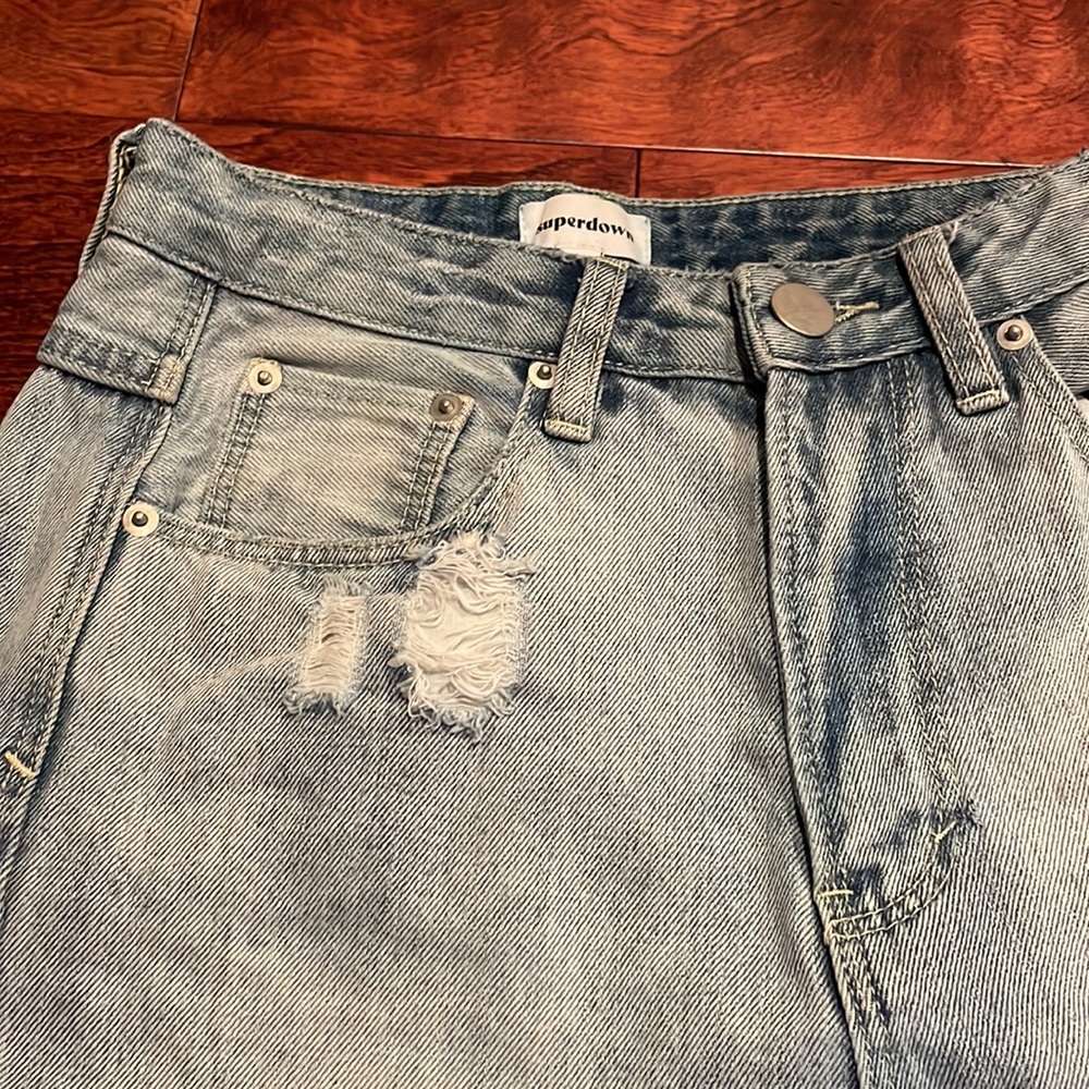 Superdown Ripped Jeans - Picture 3 of 4